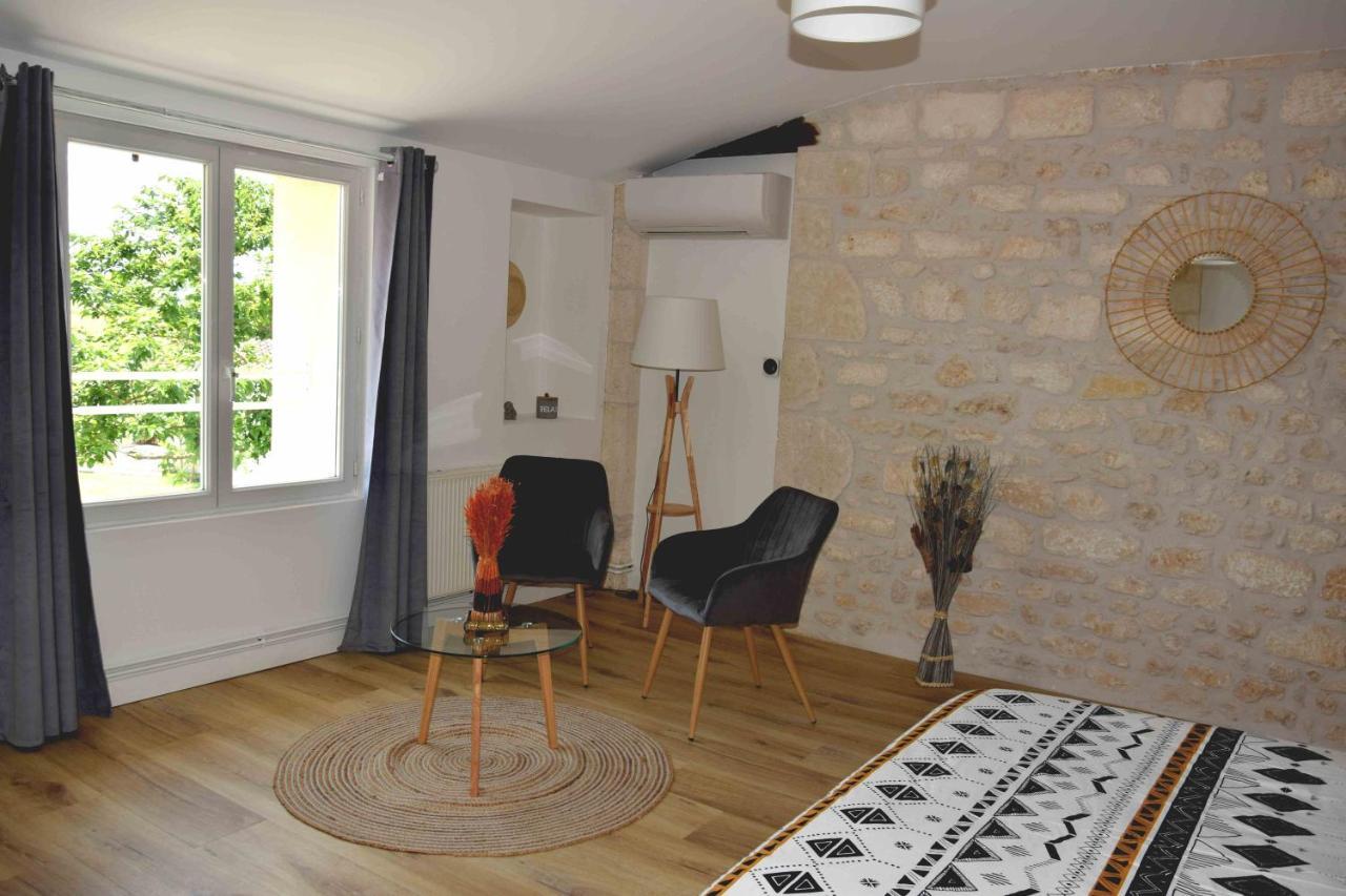 Chambres D'Hote Maeva Balanzac Ngoại thất bức ảnh